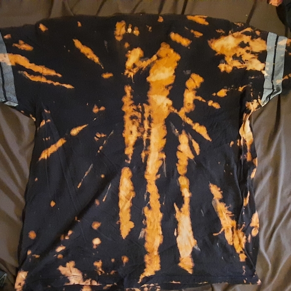 Acid Washed Superman sports shirt. - Picture 2 of 4